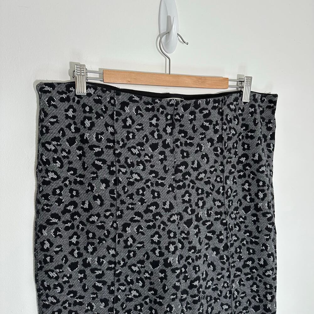 Maeve Black and Gray Patterned Flare Pants - Picture 7 of 13